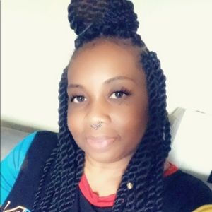 Meet your Posher, Kay